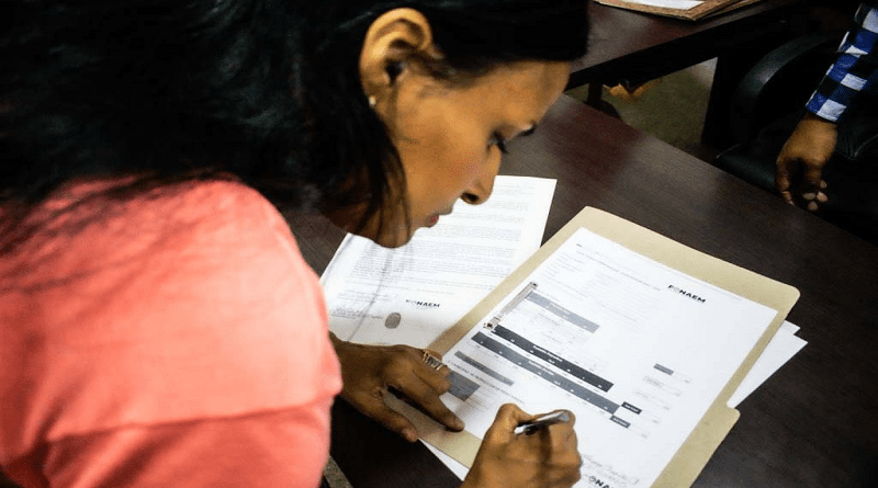 Emprendedores de Miranda confeccionarán más de 10.000 uniformes escolares