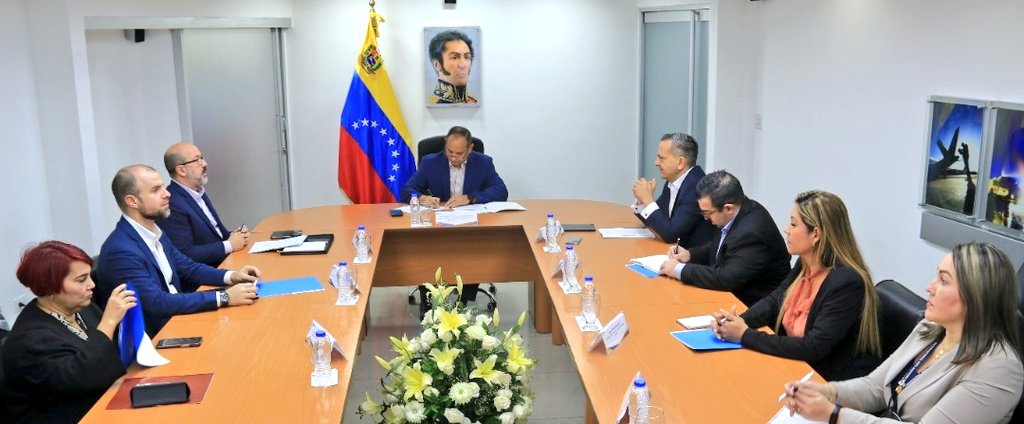 Gobierno Nacional afianza estrategias para el reimpulso de la conectividad aérea en Venezuela