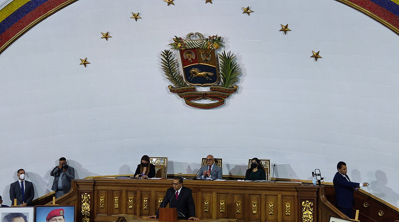 Aprueban en primera discusión proyecto de Ley de Condecoración Orden Darío Vivas