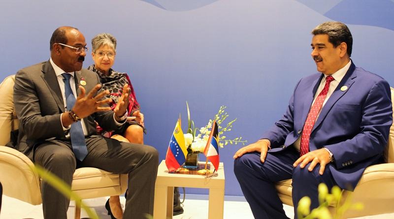 Jefe de Estado se reúne con primer ministro de Antigua y Barbuda
