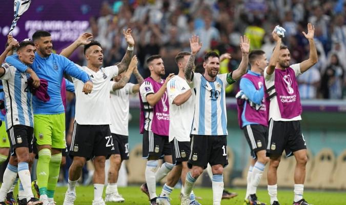 Argentina le gana a México con par de golazos y apuntan a Polonia
