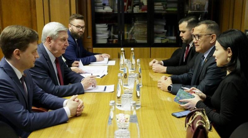 Venezuela y Rusia sostienen acercamiento bilateral en materia parlamentaria