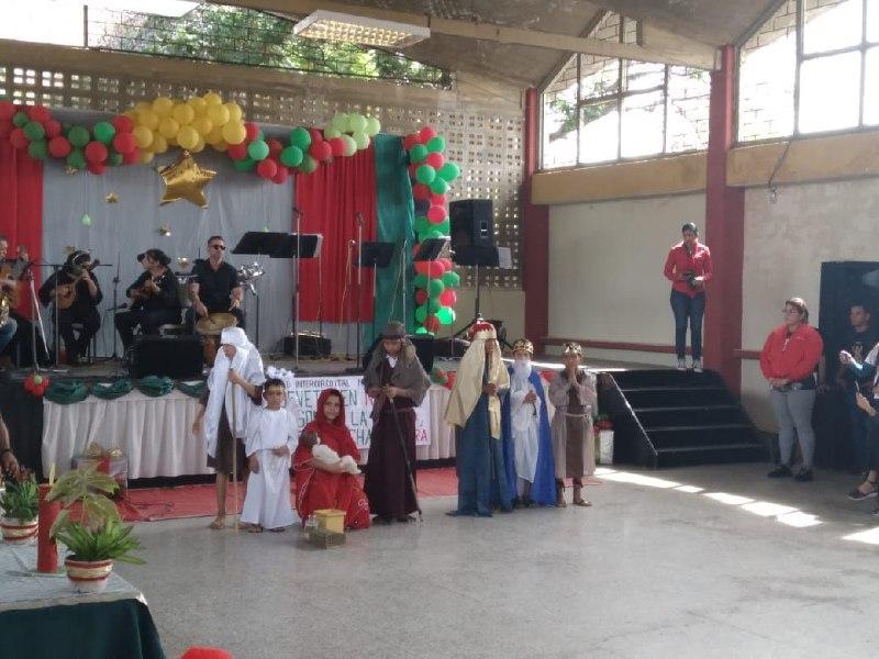 En Zulia celebran la Navidad con parrandon y convite hallaquero
