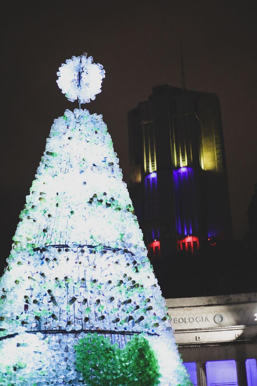 Inauguran primer Árbol de Navidad ecológico en Caracas﻿