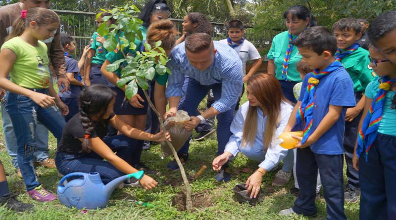 Plan Nacional de Reforestación repobló más de 14 mil hectáreas en el país