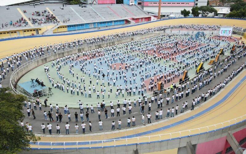 Venezuela logra nuevo récord Guinness con la rueda de salsa casino más grande del mundo