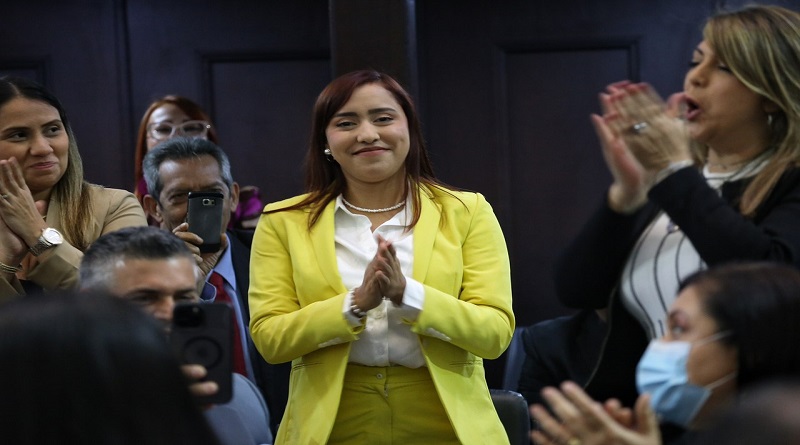 Segunda vicepresidenta de la AN América Pérez: el trabajo del parlamento va de la mano con el Poder Popular