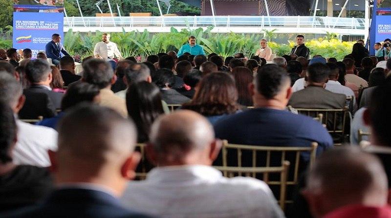 Jefe de Estado sostiene encuentro con el Movimiento Evangélico Cristiano de Venezuela