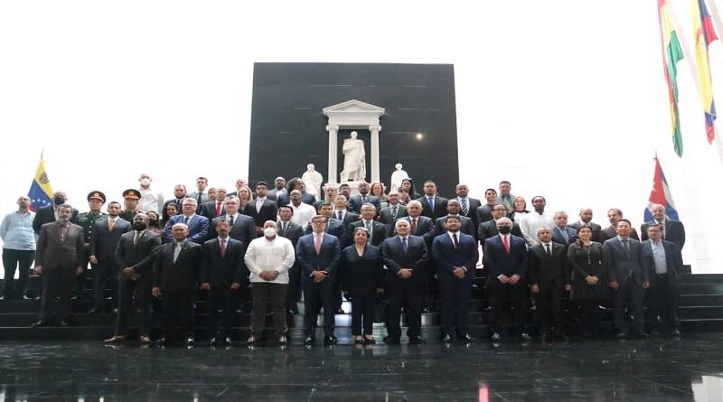 Venezuela celebra el 64 aniversario de la Revolución Cubana
