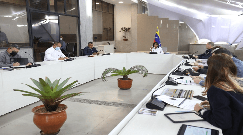 Vicepresidenta Delcy Rodríguez lidera reunión con autoridades del sector transporte