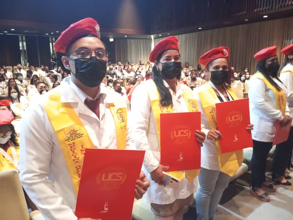 Universidad de las Ciencias de la Salud “Hugo Chávez Frías» gradúa nuevos profesionales en Zulia