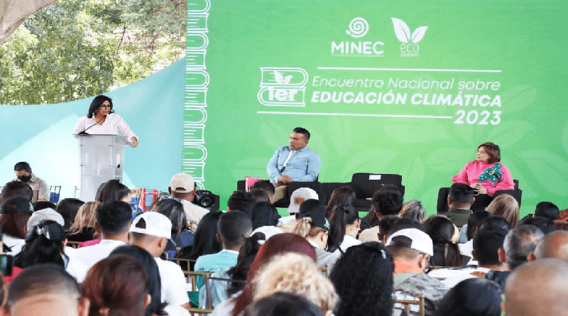 Vicepresidenta Delcy Rodríguez participa en 1er Encuentro Nacional sobre Educación Climática