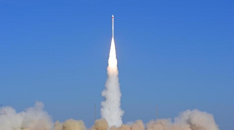Cohete comercial CERES-1 Y5 pone cinco satélites en órbita