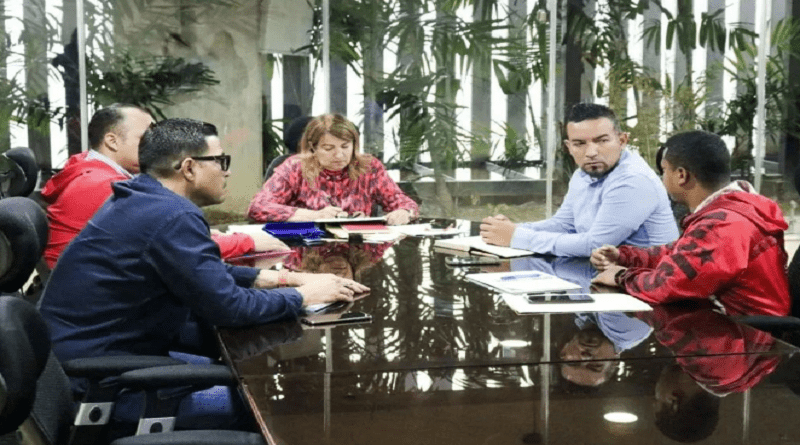 Evalúan avances del programa «Un Estudiante, Un Árbol»