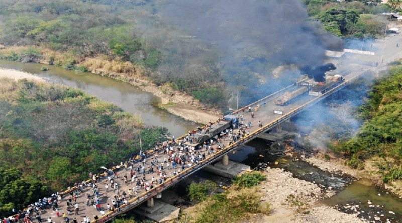 Hoy se cumplen 4 años de la Batalla de los Puentes donde el pueblo escribió una historia de valentía y dignidad