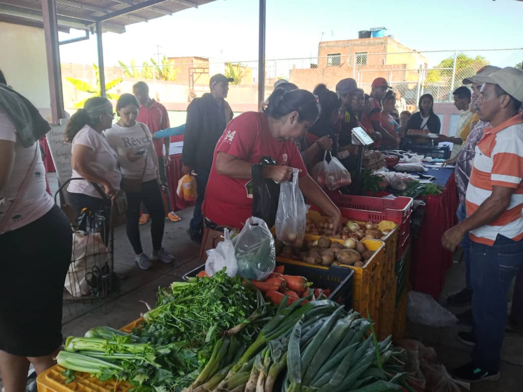 Feria del Campo Soberano atendió a más de 3 mil personas al sur de Valencia