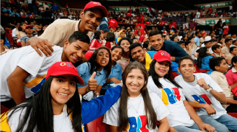Presidente Nicolás Maduro resalta rebeldía de la juventud en la construcción de la Patria