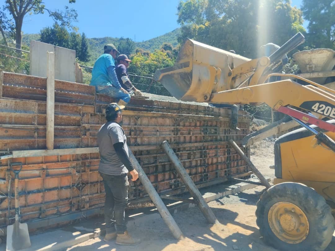 MinAguas avanza en la construcción de dique toma en Palmarito estado Aragua