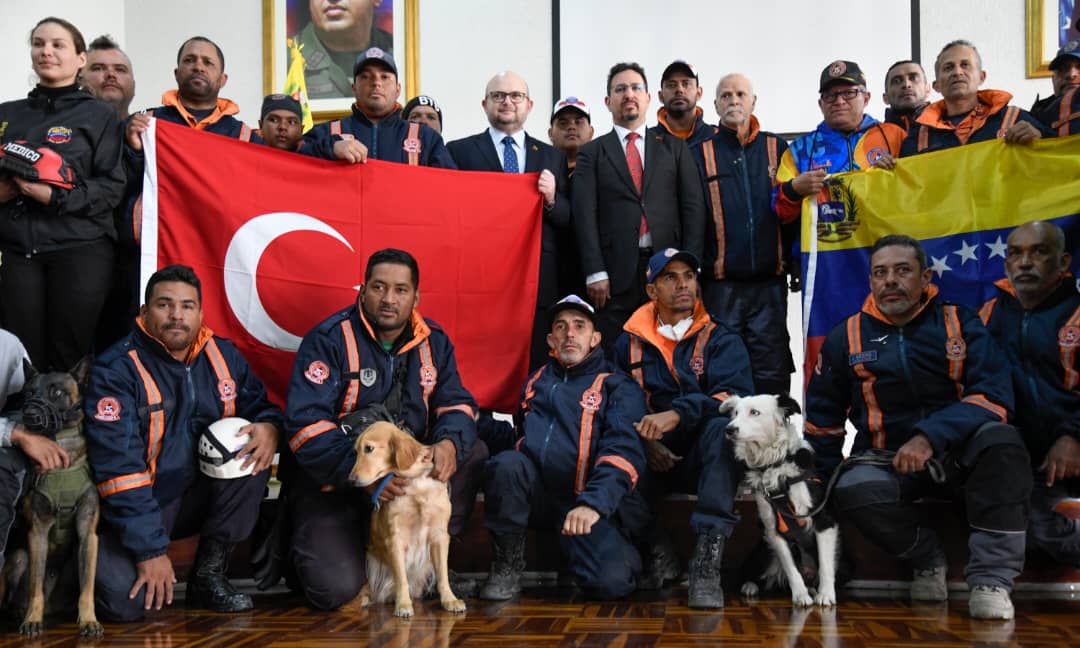 Retornaron los brigadistas de la Fuerza de Tarea Humanitaria Simón Bolívar con la misión cumplida en Türkiye