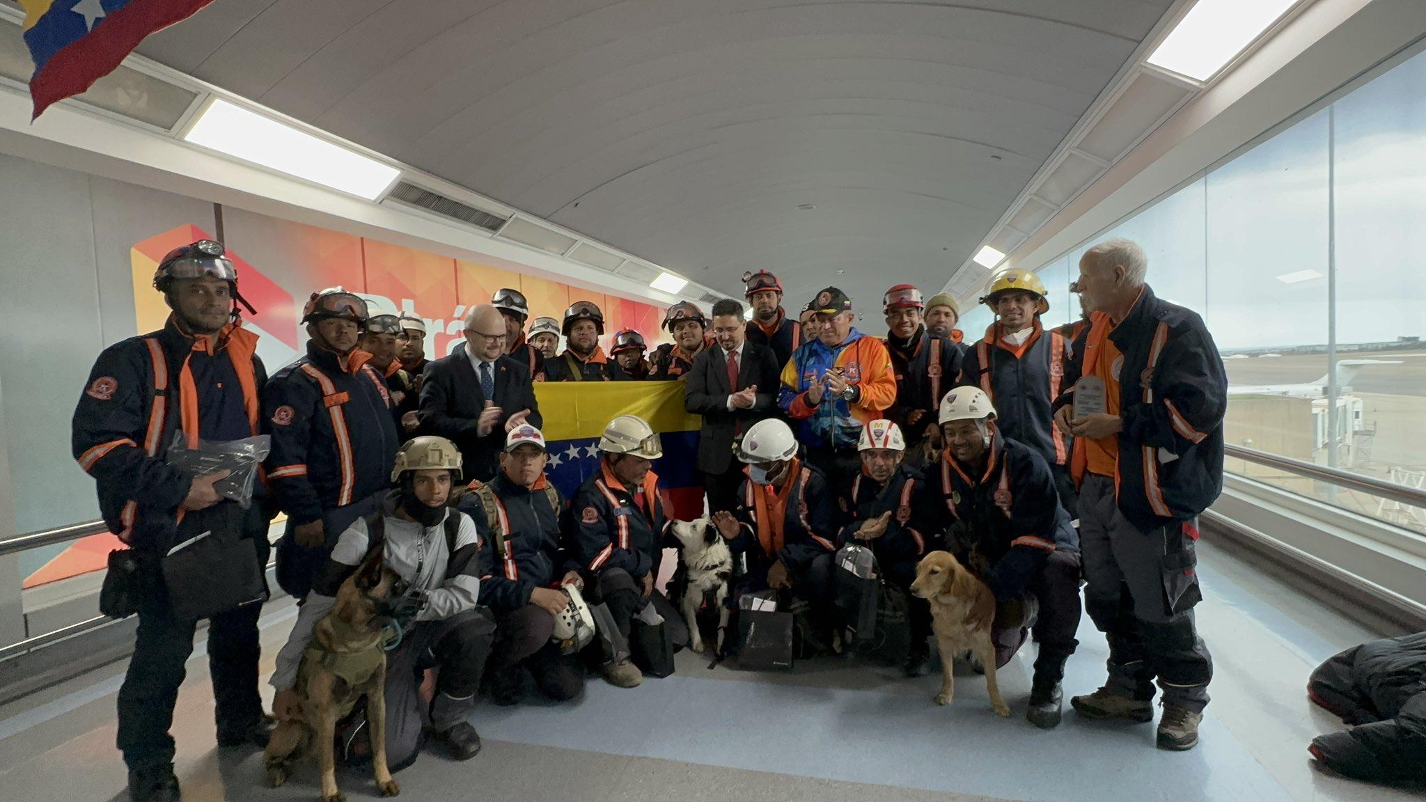 Heroica Fuerza de Tarea Humanitaria Simón Bolívar llegó a Venezuela desde Türkiye
