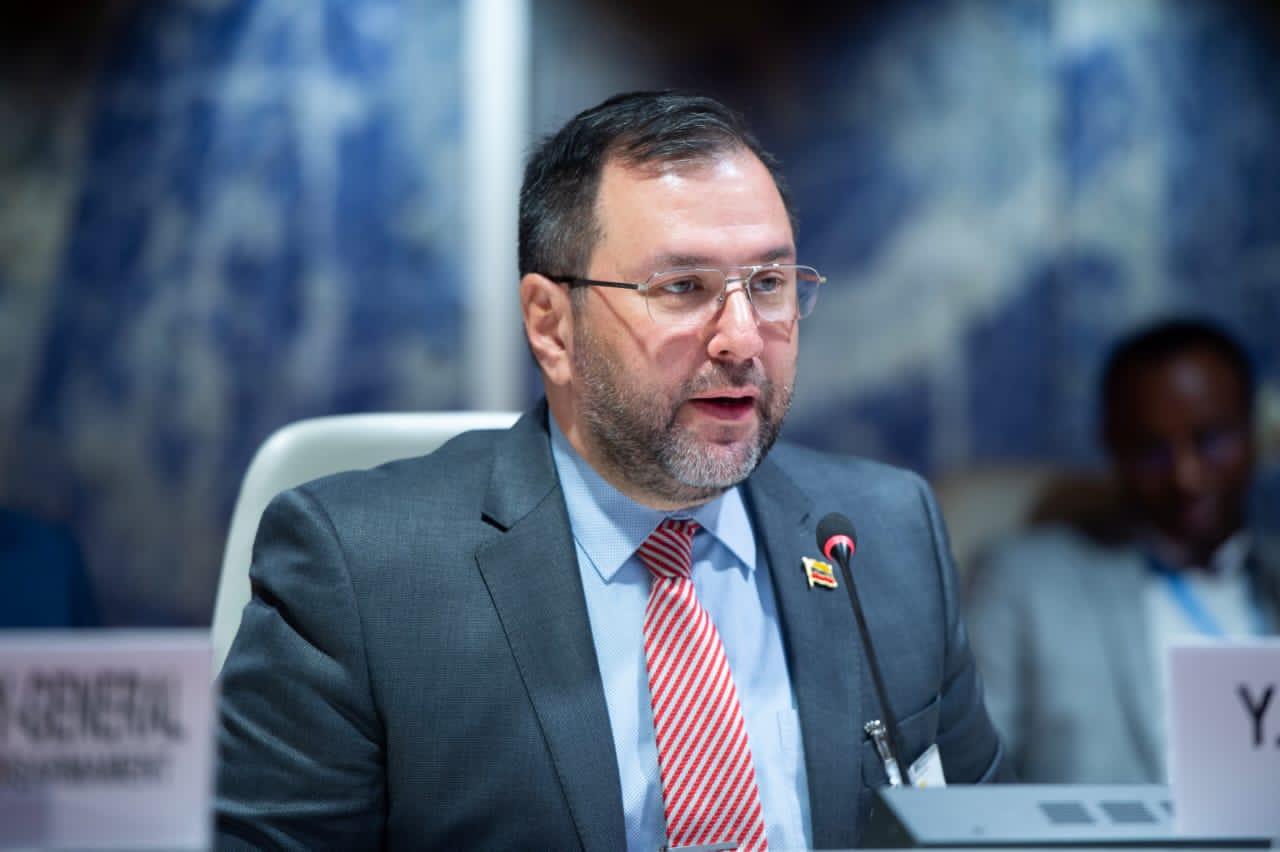 Canciller Gil saludó a Haití tras 221 años de Revolución