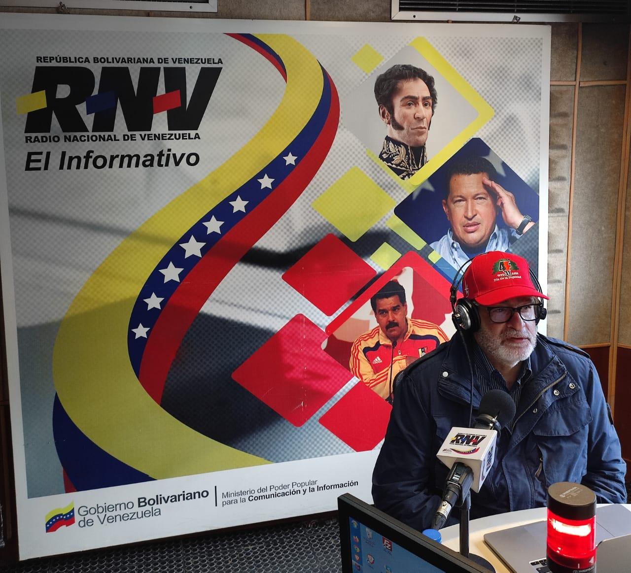 Formación y organización principales armas contra la guerra cognitiva