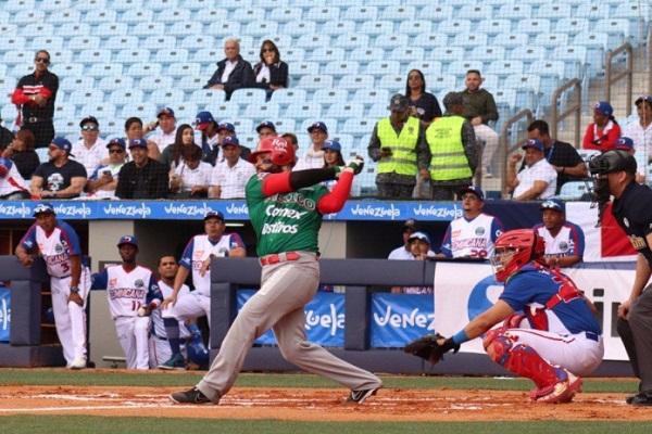 México venció 5-4 a República Dominicana en el Monumental Simón Bolívar de Caracas