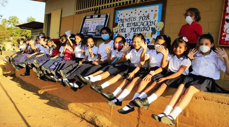 Plan Z distribuye más de 50 mil pares de calzados escolares en Lara