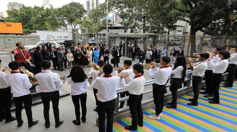 Venezuela dispuesta a sumar esfuerzos para multiplicar experiencia del Sistema Nacional de Orquestas