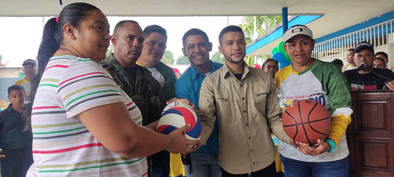 En Guasipati más de 1.400 alumnos son beneficiados con la recuperación de la UEN Dalla Costa
