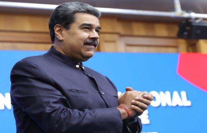 Presidente Maduro : La revolución tiene como tarea fundamental ir junto al pueblo