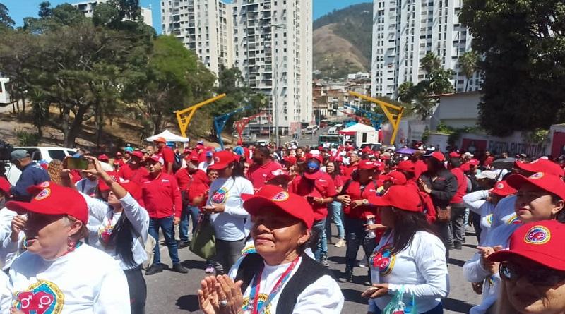 Pueblo venezolano se moviliza para recordar al Comandante Chávez