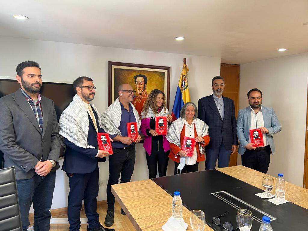 Directiva del MippCI se reunió con delegación iraní para fijar alianza en materia comunicacional