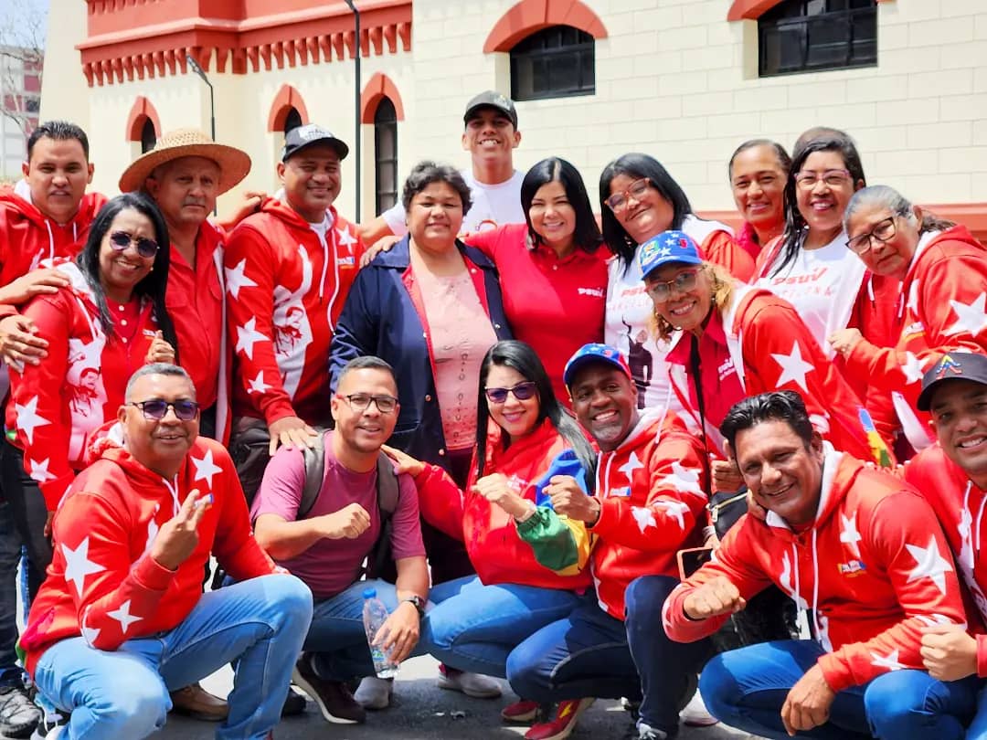 Venezolanas se despliegan en las Tribunas “Chávez Feminista”