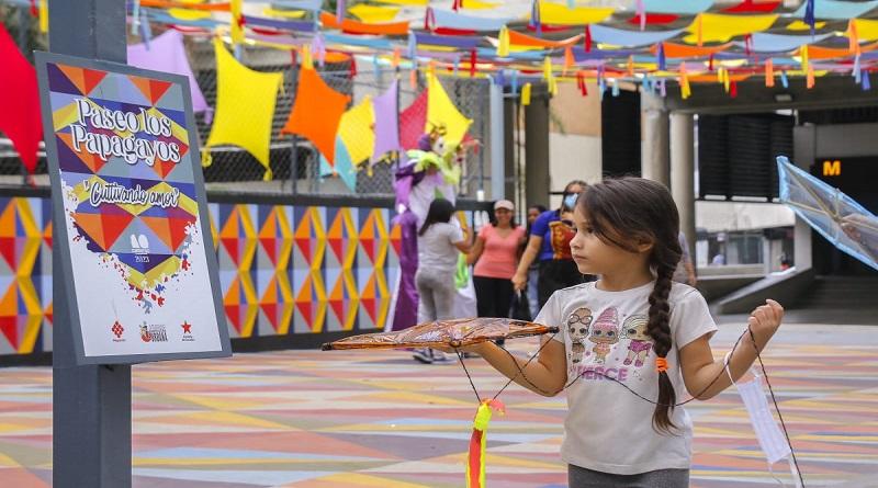 Alcaldía de Caracas inaugura Paseo Los Papagayos “Cultivando Amor” en Bellas Artes