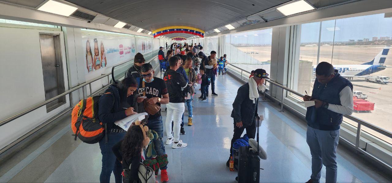 Llegan 115 venezolanos de Chile con Plan Vuelta a la Patria