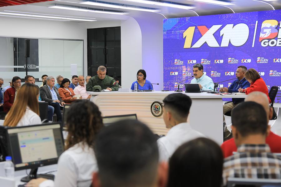 Presidente Maduro: A un año del 1X10 hemos removido telarañas del burocratismo