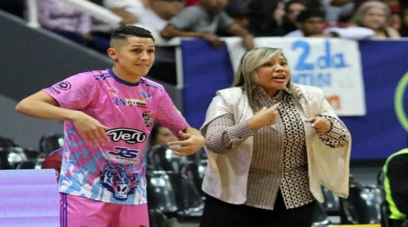 Oriana González primera mujer que dirigirá en la Copa Libertadores de Futsal