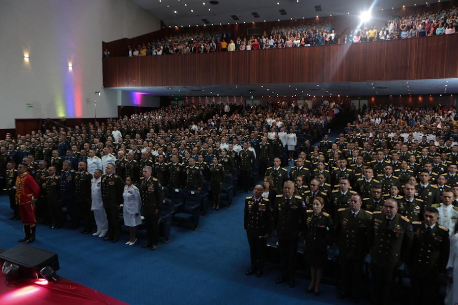 12 mil 670 hombres y mujeres de la FANB ascenderán este año al grado inmediato superior