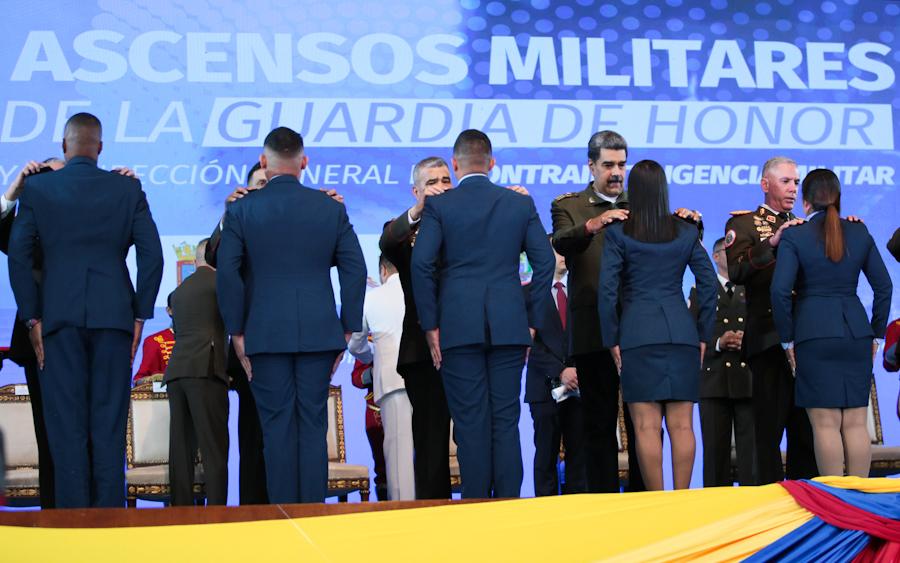 Presidente Maduro valora destreza de la GHP y la DGCIM para derrotar a la conspiración