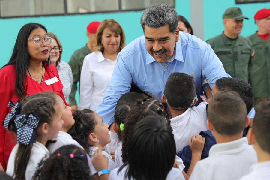 Presidente Nicolás Maduro ofrece balance de las Bricomiles