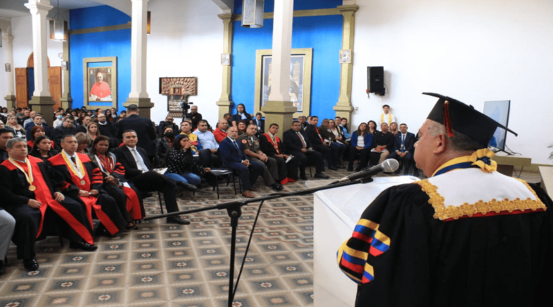 Dictan diplomado de lucha contra la corrupción en Ucsar