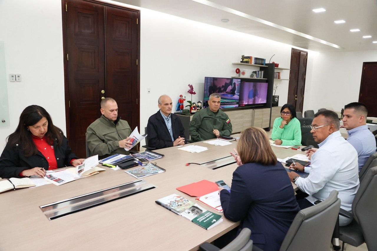 Consejo de Vicepresidentes aborda Sistema Nacional de Ingreso Universitario