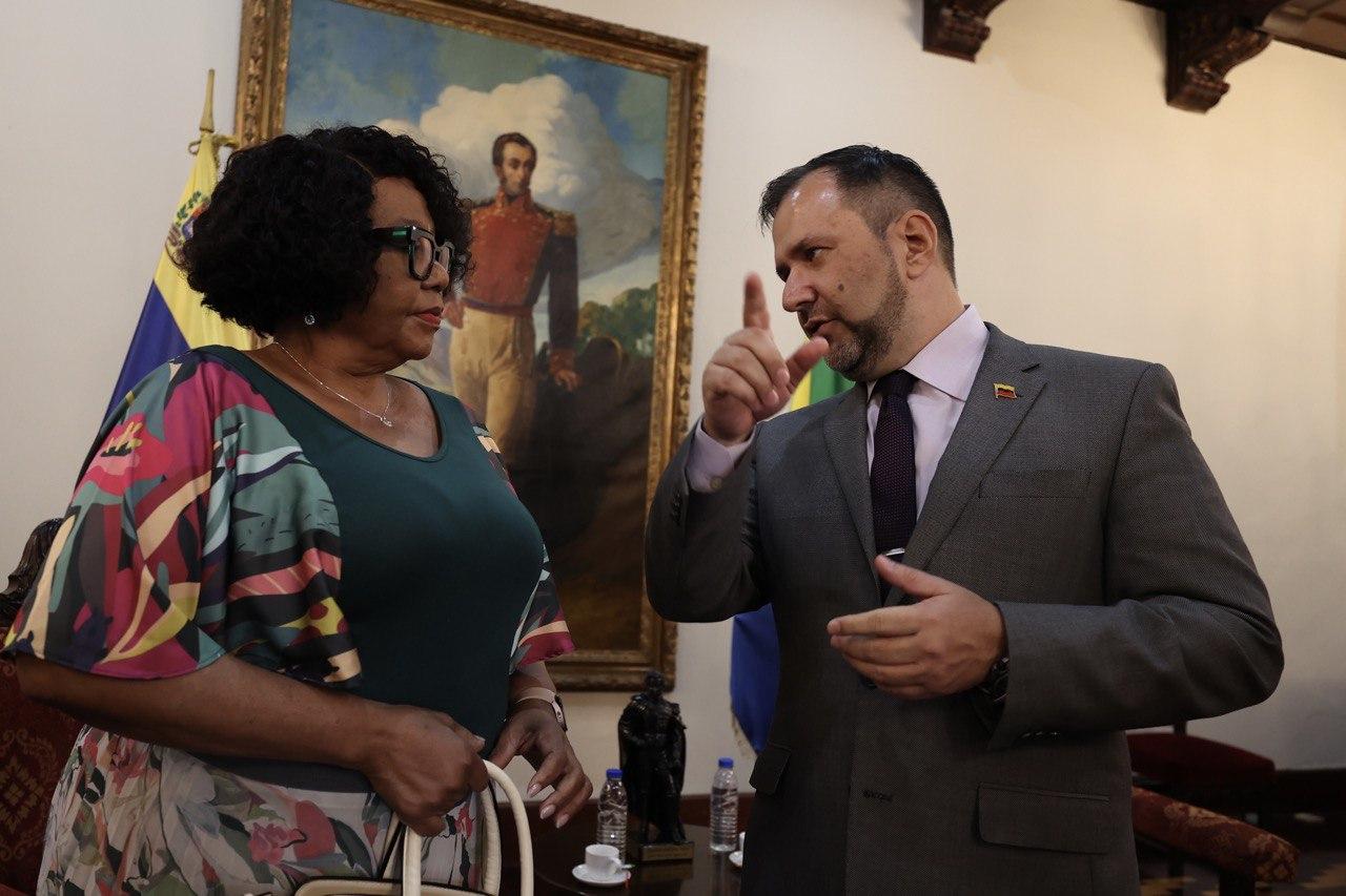 Venezuela y Sudáfrica fortalecen vínculos bilaterales