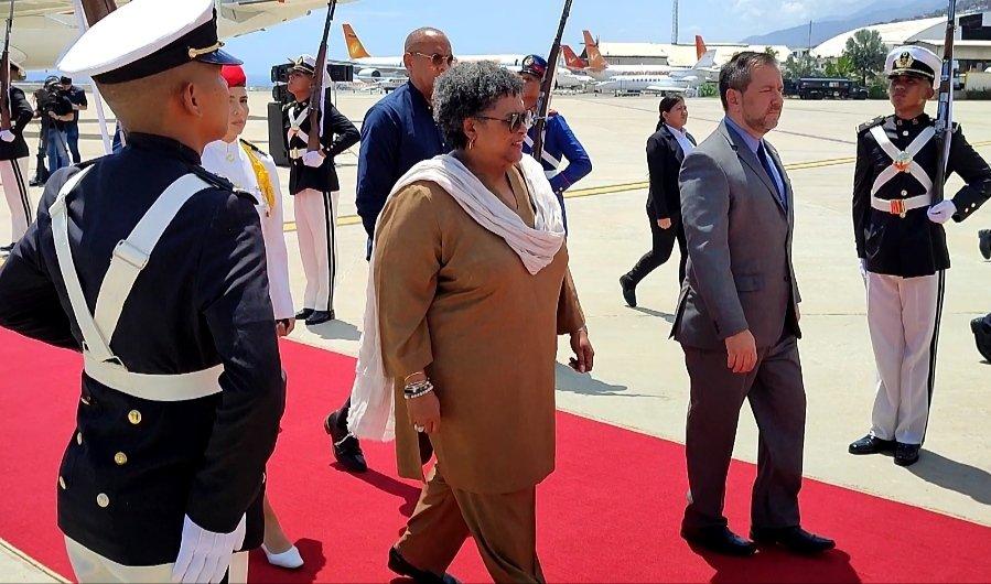 Primera ministra de Barbados Mia Mottley arriba a Venezuela