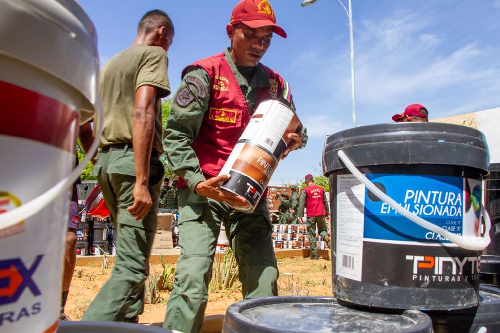 Zulia: Gobierno Bolivariano desplegó jornada de embellecimiento en escuelas de Rosario de Perijá