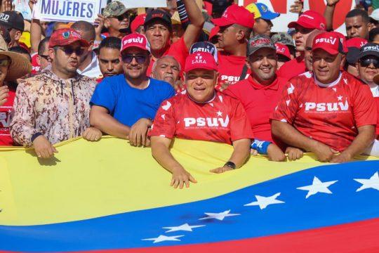 Larenses marcharon en respaldo al presidente Nicolás Maduro y en contra de las sanciones