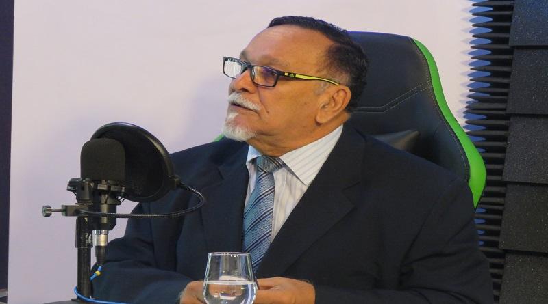 Diputado Fariñas denuncia ataques de la derecha contra la unión cívico-militar