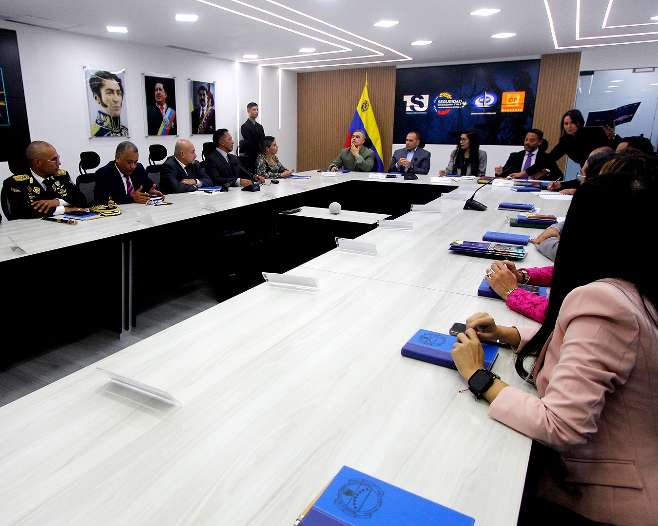 Aprueban instrumentos jurídicos para el fortalecimiento del Sistema de Justicia del país