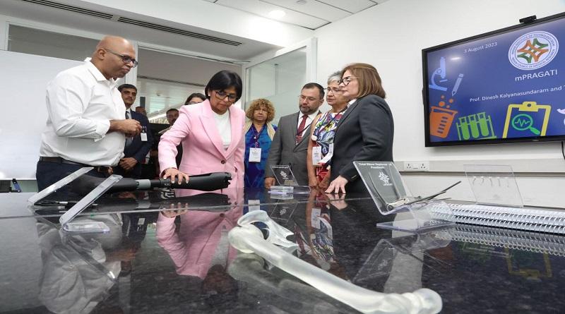 Gobierno Bolivariano impulsa alianzas comerciales en materia de medicamentos y telemedicina en India